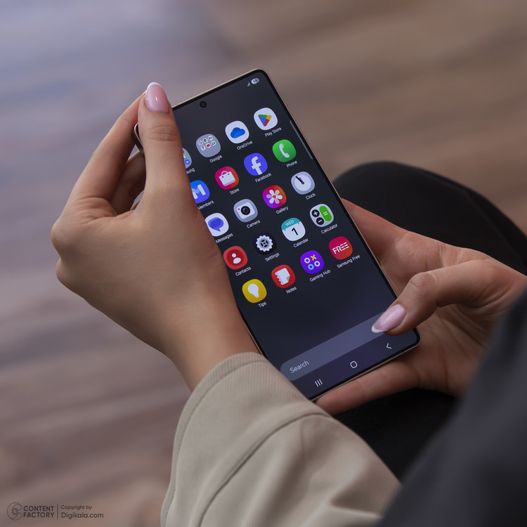 گوشی موبایل سامسونگ مدل Galaxy S25 Ultra دو سیم کارت ظرفیت 256 گیگابایت و رم 12 گیگابایت - پک ویتنام - به همراه شارژر 45 وات سامسونگ