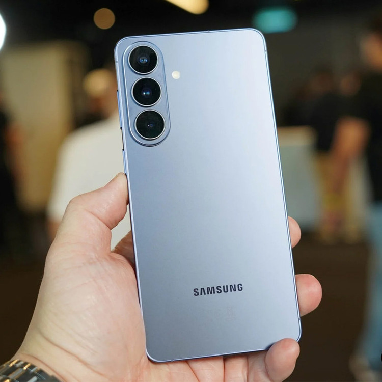 گوشی موبایل سامسونگ مدل Galaxy S26 Ultra دو سیم کارت ظرفیت 256 گیگابایت و رم 12 گیگابایت