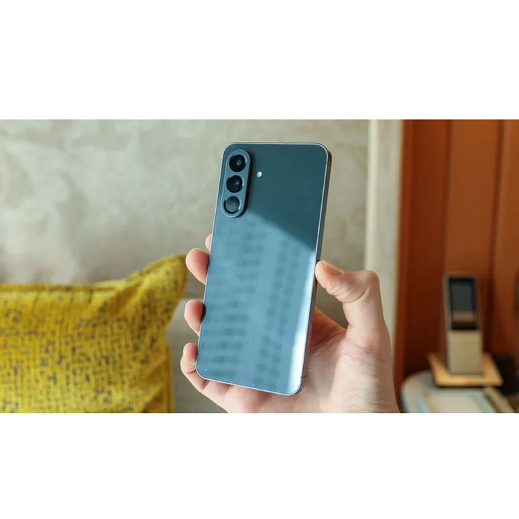گوشی موبایل سامسونگ مدل Galaxy A56 دو سیم کارت ظرفیت 256 گیگابایت و رم 8 گیگابایت - به همراه شارژر 25 وات سامسونگ