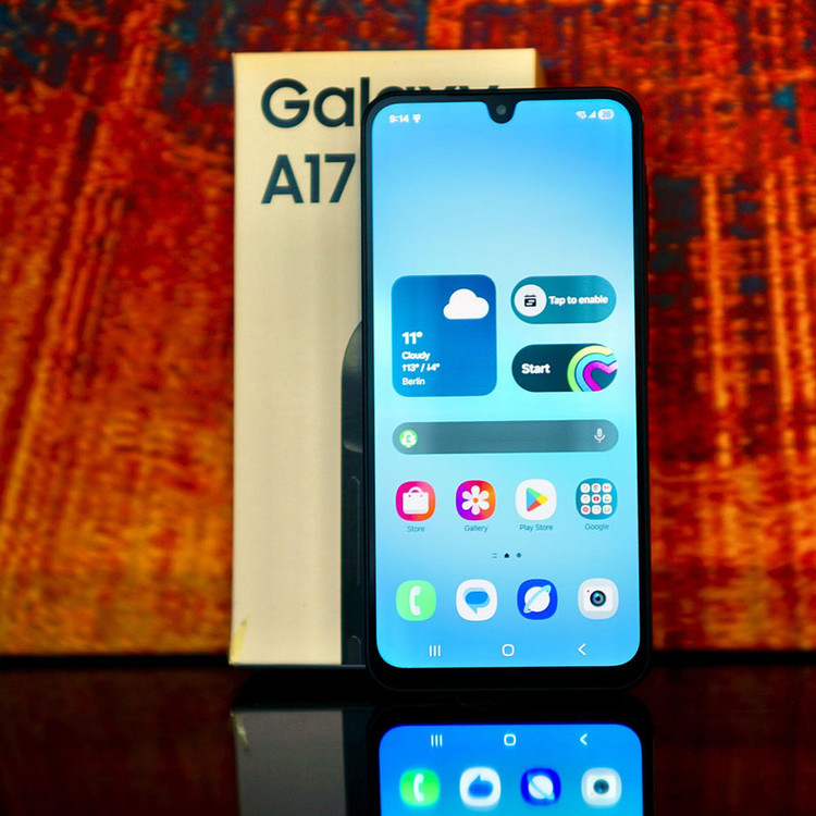 گوشی موبایل سامسونگ مدل Galaxy A17 4G دو سیم کارت ظرفیت 128 گیگابایت و رم 4 گیگابایت - ویتنام به همراه شارژر 25 وات سامسونگ