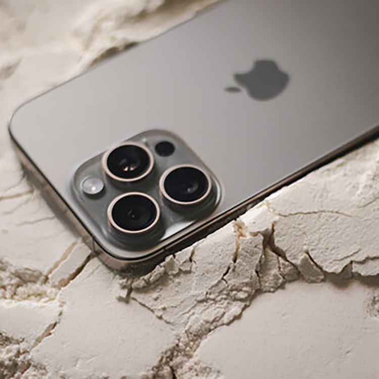 گوشی موبایل اپل مدل iPhone 15 Pro Max CH دو سیم کارت ظرفیت 256 گیگابایت و رم 8 گیگابایت
