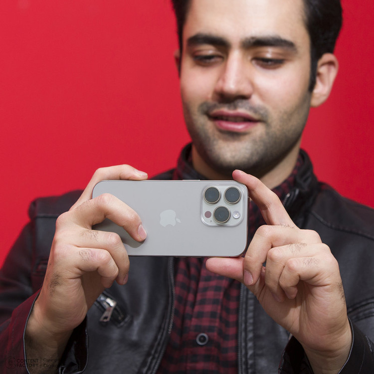 گوشی موبایل اپل مدل iPhone 16 Pro ZAA دو سیم کارت ظرفیت 512 گیگابایت و رم 8 گیگابایت - رجیستر شده
