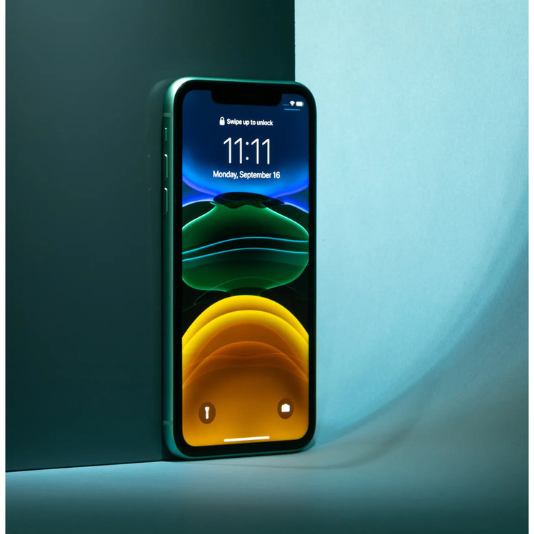 گوشی موبایل اپل مدل iPhone 11 تک سیم کارت ظرفیت 128 گیگابایت و رم 4 گیگابایت به همراه شارژر 20 وات اپل - ویتنام نات اکتیو