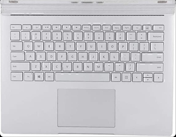سرفیس بوک ۲ corei5 7300u 8 gb ddr3 256gb ssd (استوک)